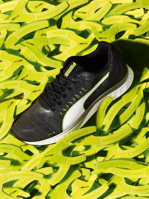 

Puma Unisex SPEED SUTAMINA Black Running Shoes