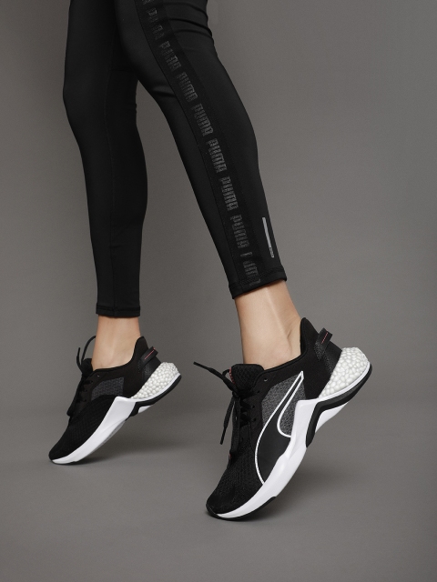 

Puma Women Black HYBRID NX Ozone Running Shoes