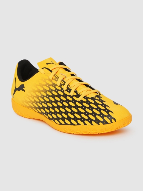 

Puma Men Yellow & Black Spirit III IT Football Shoes