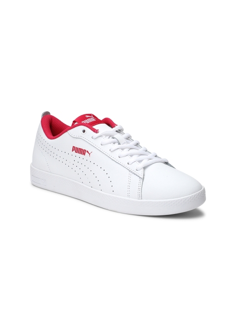 

Puma Women White Smash Perf Leather Sneakers