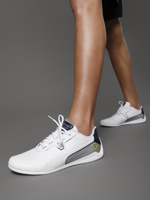 

PUMA Motorsport Unisex White & Grey Colourblocked Scuderia Ferrari Drift Cat 8 Shoes Sneakers