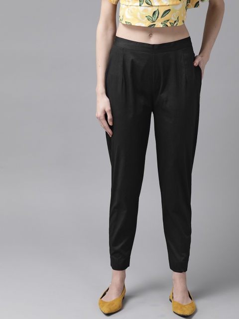 

Ginni Arora Label Women Black Slim Fit Solid Regular Trousers