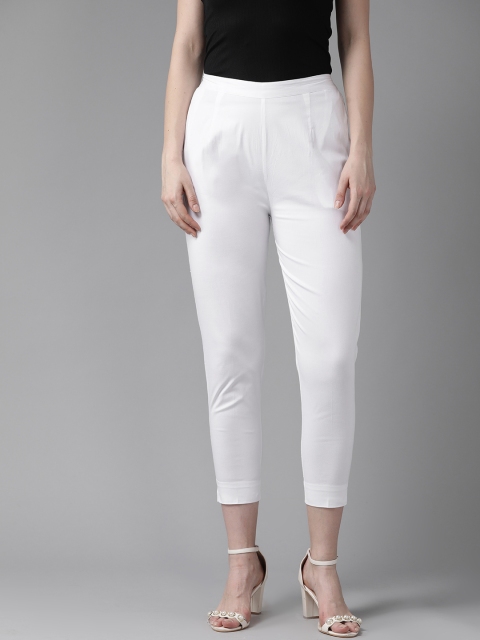

Ginni Arora Label Women White Slim Fit Solid Cropped Regular Trousers