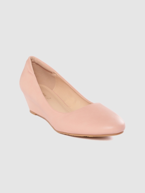 

Allen Solly Women Peach-Coloured Solid Pumps