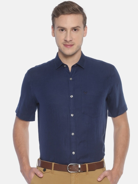 

Linen Club Men Navy Blue Regular Fit Solid Sustainable Formal Shirt