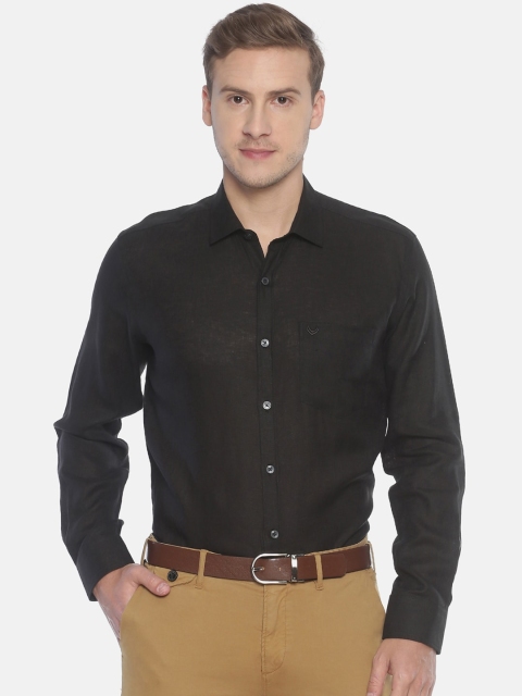 

Linen Club Men Black Regular Fit Solid Sustainable Formal Shirt