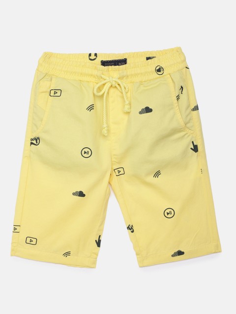 

Indian Terrain Boys Yellow Printed Mid-Rise Pure Cotton Regular Shorts