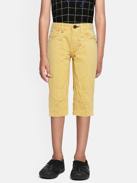 

Indian Terrain Boys Yellow Solid Cotton Regular Shorts