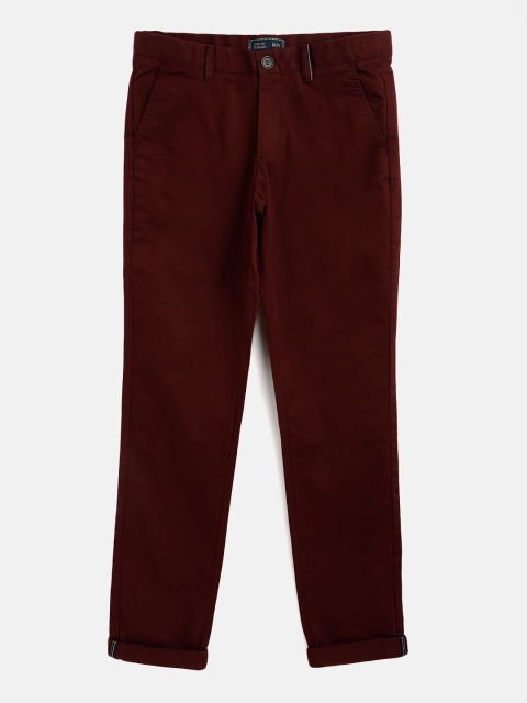

Indian Terrain Boys Burgundy Solid Chinos Trousers
