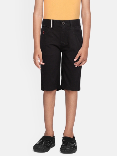 

Indian Terrain Boys Black Solid Cotton Regular Shorts