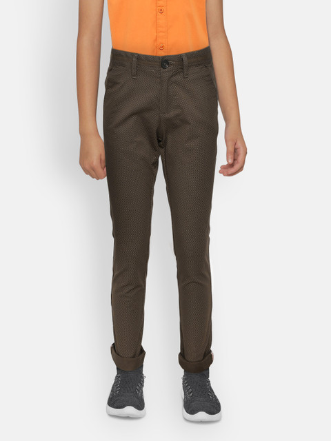

Indian Terrain Boys Brown Regular Fit Printed Regular Trousers