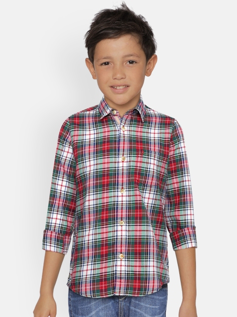 

Indian Terrain Boys Green & White Regular Fit Checked Casual Shirt