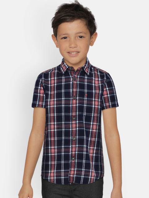 

Indian Terrain Boys Navy & White Regular Fit Checked Casual Shirt, Navy blue