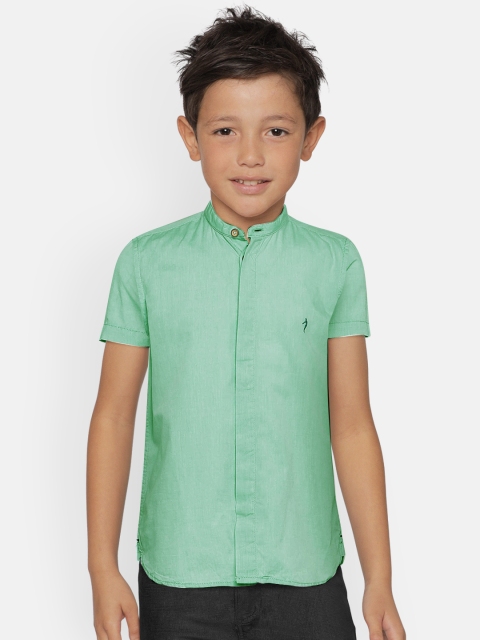 

Indian Terrain Boys Green Regular Fit Solid Casual Shirt