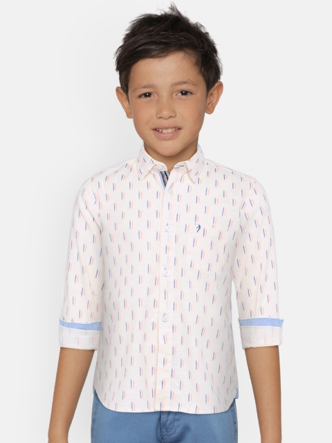 

Indian Terrain Boys Off-White Regular Fit Printed Casual Shirt