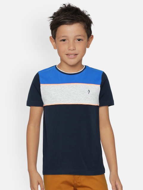 

Indian Terrain Boys Navy Blue & Grey Melange Colourblocked Round Neck T-shirt