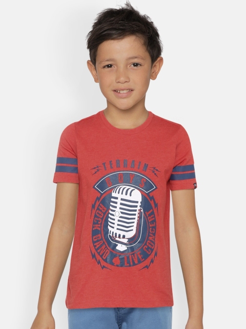 

Indian Terrain Boys Red & Blue Printed Round Neck T-shirt