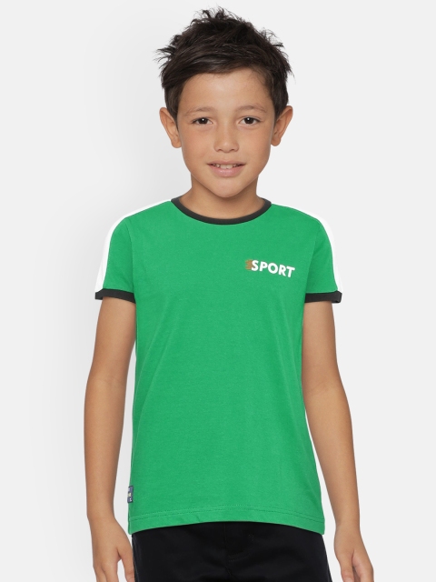 

Indian Terrain Boys Green Solid Round Neck T-shirt