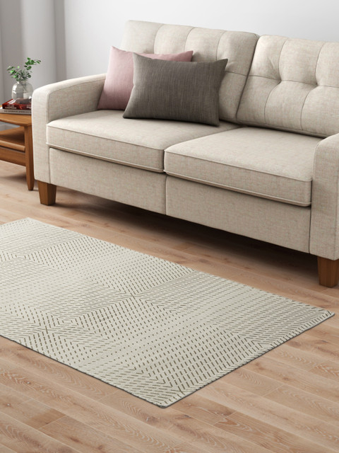 

Aura Off-White & Brown Geometric Print Dhurrie