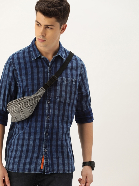 

SINGLE Men Blue Slim Fit Checked Casual Shirt