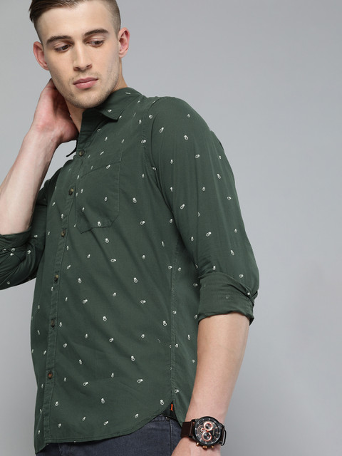 

SINGLE Men Olive Green & White Slim Fit Printed Casual Shirt