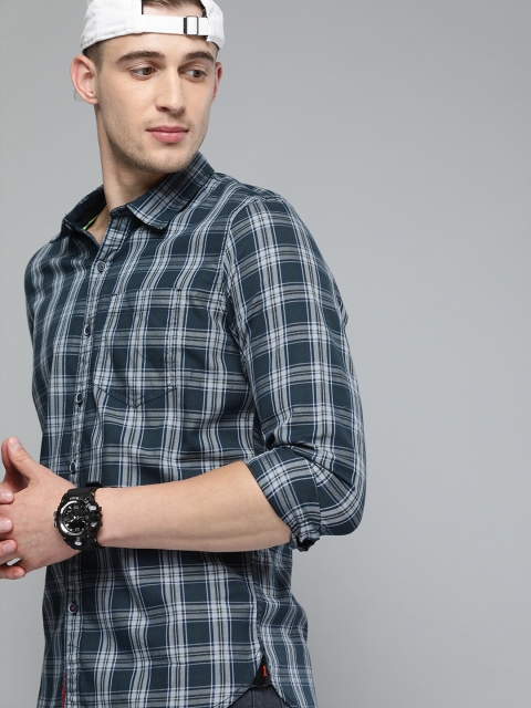 

SINGLE Men Charcoal Grey & Navy Blue Slim Fit Checked Casual Shirt