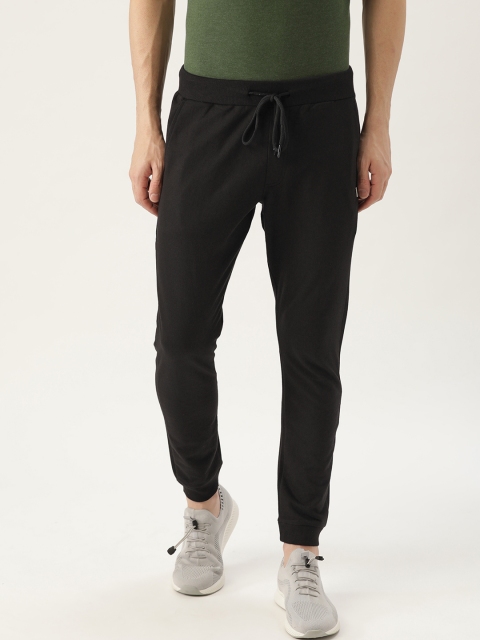 

SINGLE Men Black Solid Joggers