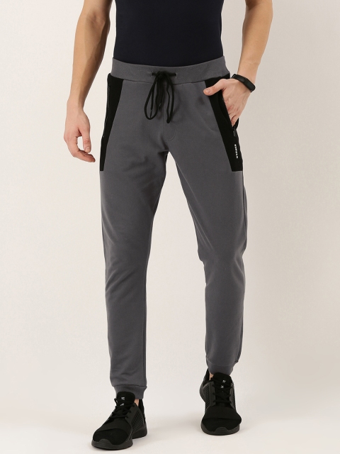 

SINGLE Men Charcoal Grey Solid Slim Fit Casual Joggers