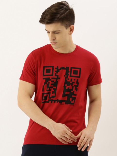 

SINGLE Men Red & Black Slim Fit Printed Round Neck T-shirt