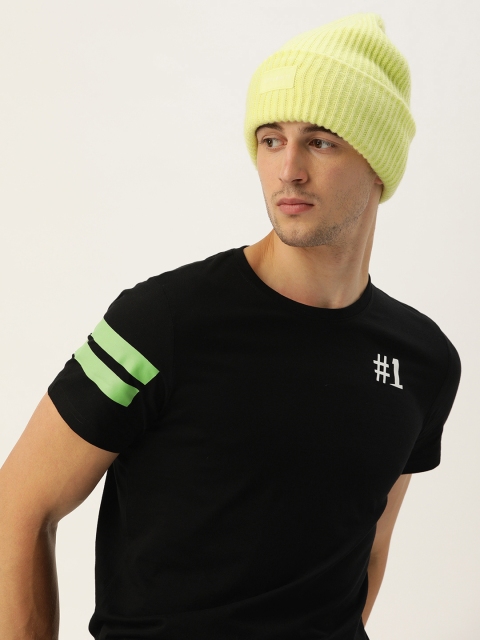 

SINGLE Men Black Solid Slim Fit Round Neck T-shirt With Printed Sleeves