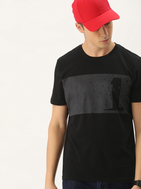 

SINGLE Men Black Printed Slim Fit Round Neck T-shirt