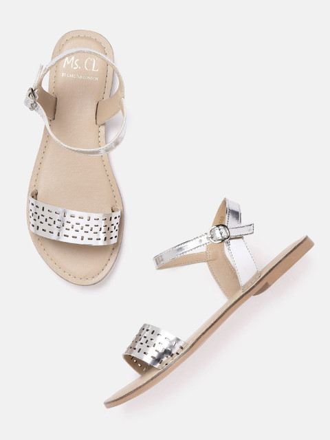

MS. CL by Carlton London Women Silver-Toned Solid Cut-Out Open Toe Flats