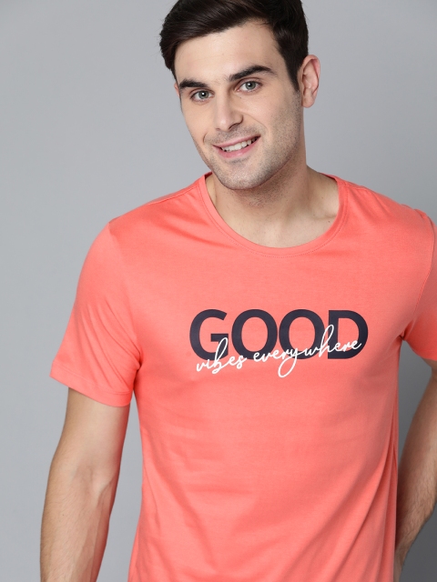 

Mast & Harbour Men Peach-Coloured & Black Printed Round Neck T-shirt