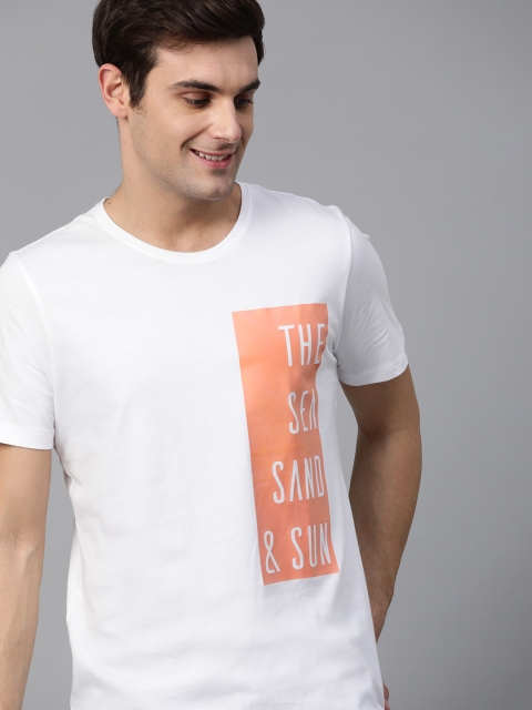 

Mast & Harbour Men White & Peach-Coloured Printed Round Neck T-shirt
