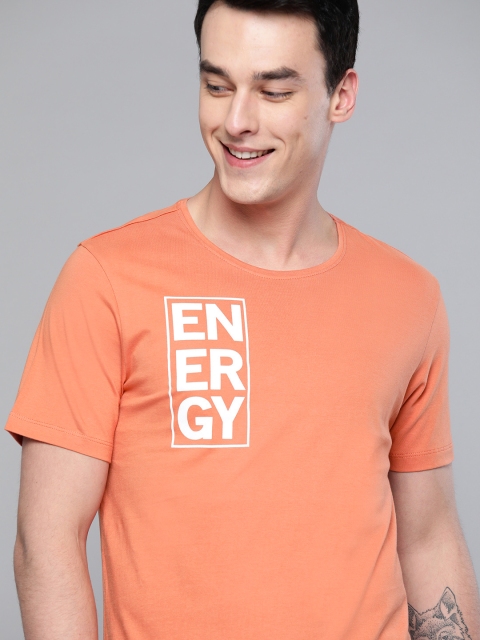 

Mast & Harbour Men Peach-Coloured & White Printed Round Neck T-shirt
