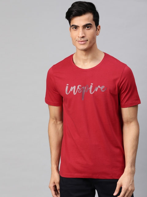 

Mast & Harbour Men Red Printed Round Neck T-shirt
