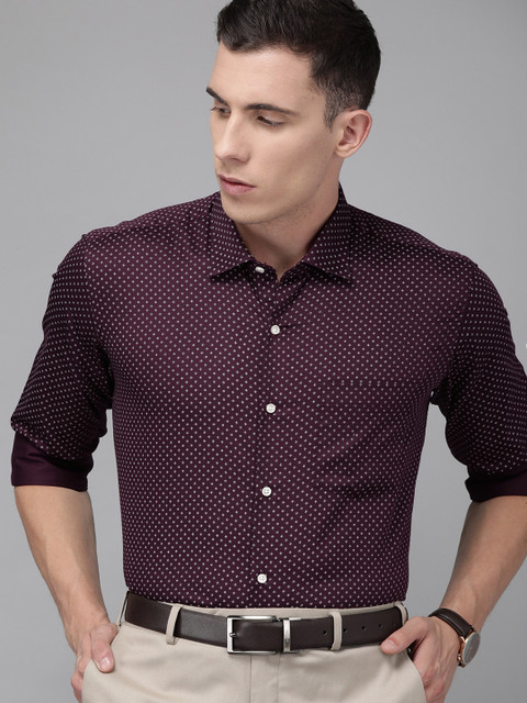 

Park Avenue Men Burgundy & White Regular Fit Printed Formal Shirt