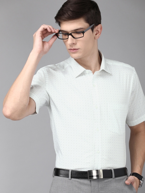

Park Avenue Men White & Lime Green Regular Fit Checked Formal Shirt