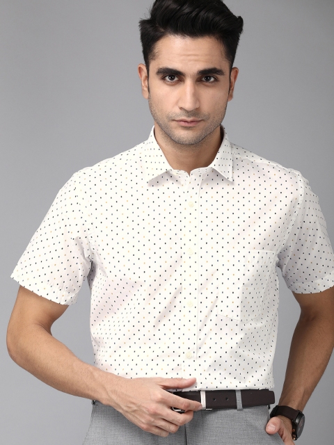 

Park Avenue Men White & Navy Blue Regular Fit Printed Formal Shirt