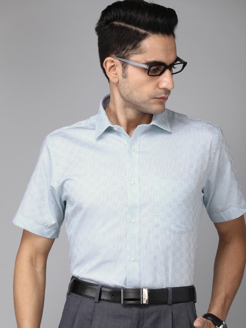 

Park Avenue Men White & Blue Regular Fit Self Design Formal Shirt