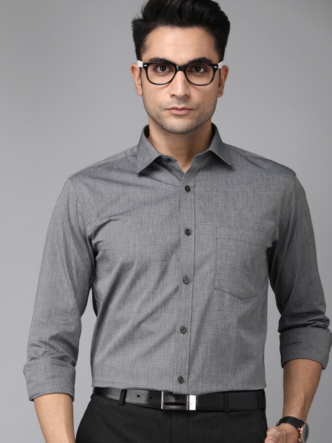 

Park Avenue Men Grey Slim Fit Solid Formal Shirt