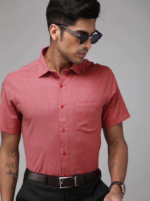 

Park Avenue Men Red Regular Fit Self Design Formal Shirt