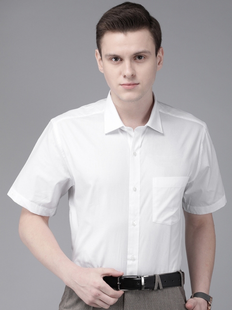 

Park Avenue Men White Regular Fit Solid Formal Shirt