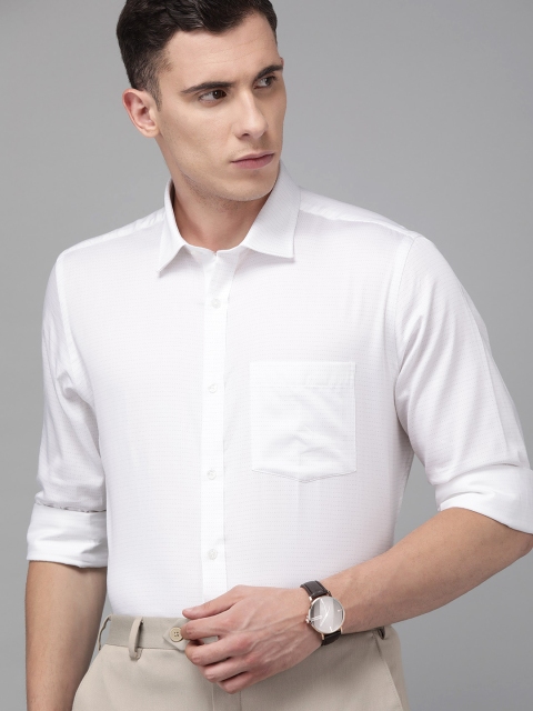 

Park Avenue Men White & Black Regular Fit Printed Party Shirt