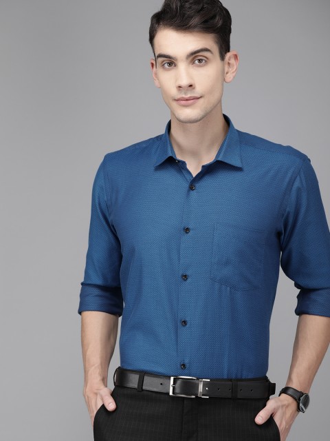 

Park Avenue Men Blue Regular Fit Self Design Formal Shirt