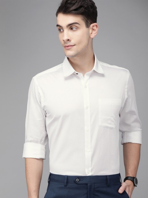 

Park Avenue Men White Slim Fit Printed Smart Casual Shirt