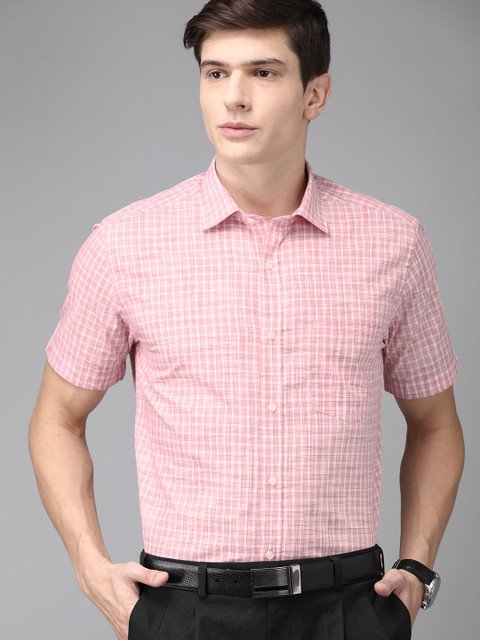 

Park Avenue Men Red & White Regular Fit Checked Formal Shirt
