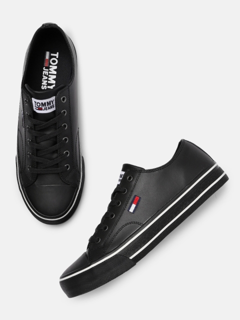 

Tommy Hilfiger Men Black Solid Leather Sneakers