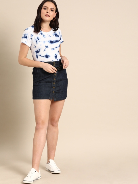 

Ms.Taken Women White Blue Dyed Round Neck Pure Cotton T-shirt