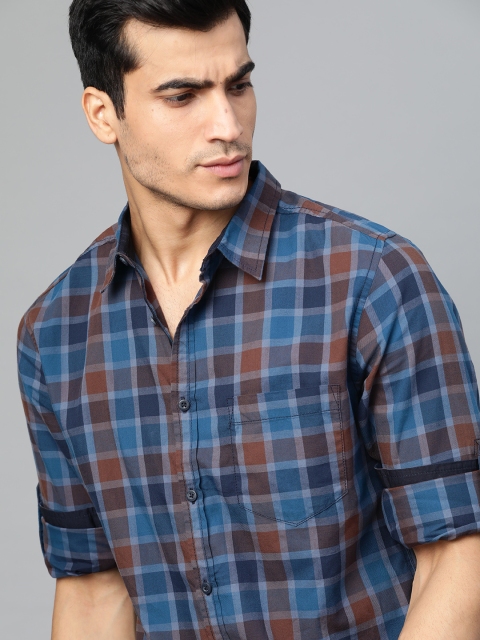 

Roadster Men Blue & Brown Regular Fit Checked Casual Shirt